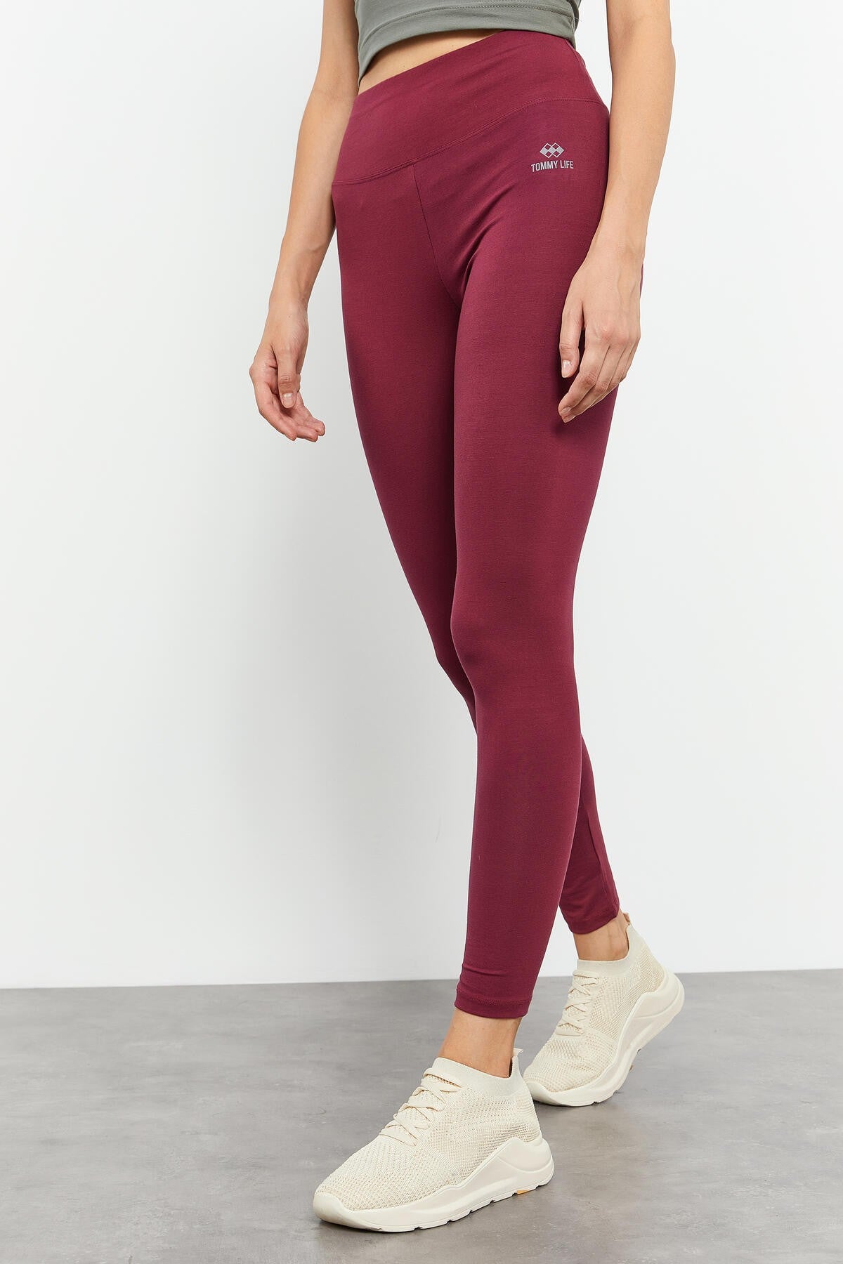 Image of Bordo Yüksek Bel Toparlayıcı Slim Fit Dar Paça Kadın Tayt - 94011