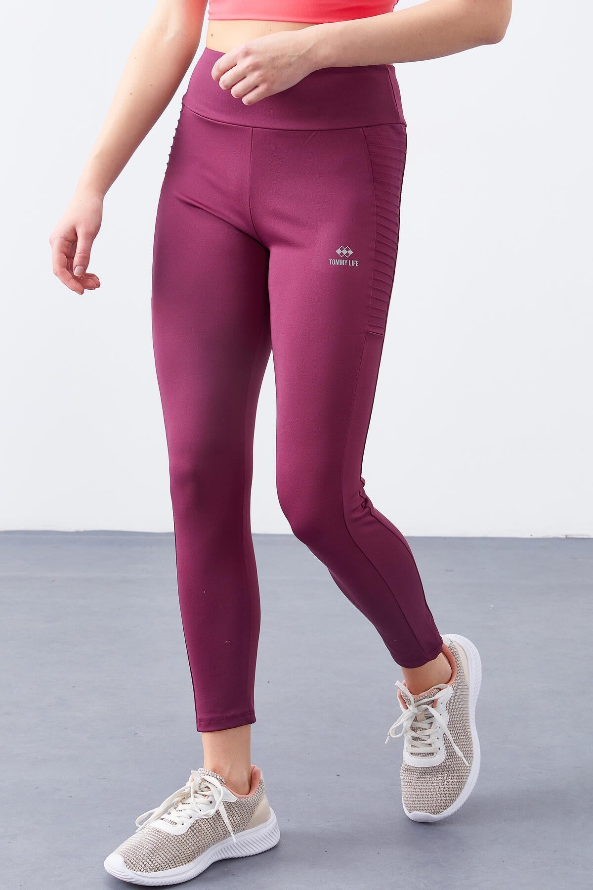 Image of Bordo Yüksek Bel Toparlayıcı Slim Fit Dar Paça Kadın Tayt  - 94568