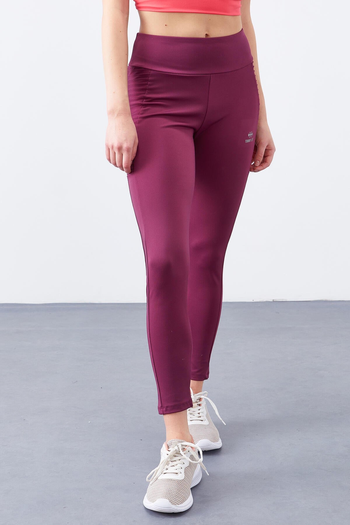 Image of Bordo Yüksek Bel Toparlayıcı Slim Fit Dar Paça Kadın Tayt  - 94568