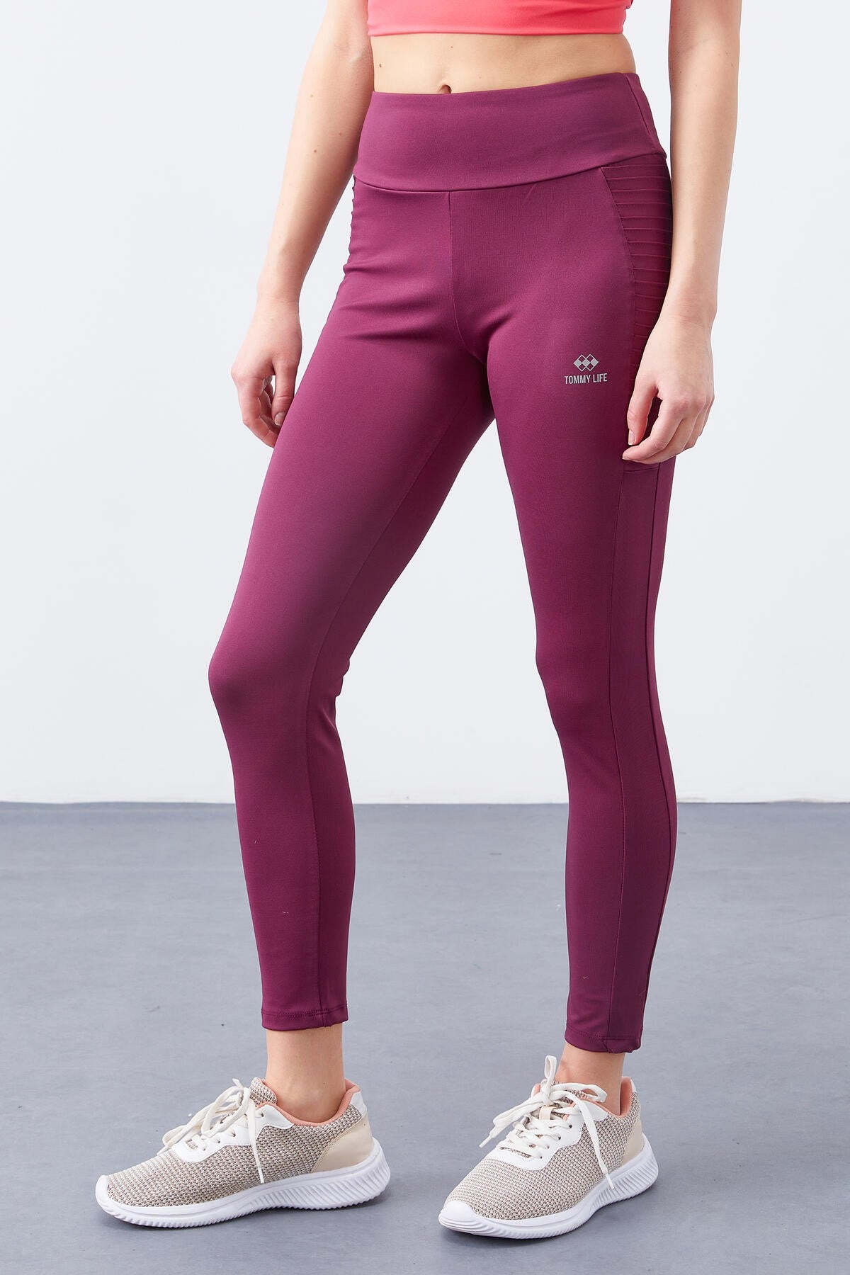 Image of Bordo Yüksek Bel Toparlayıcı Slim Fit Dar Paça Kadın Tayt  - 94568