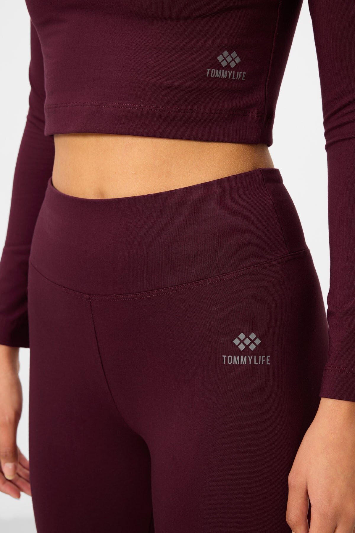 Image of Bordo Yüksek Bel Uzun Kollu Slim Fit Crop Top Kadın Tayt Takım - 95286