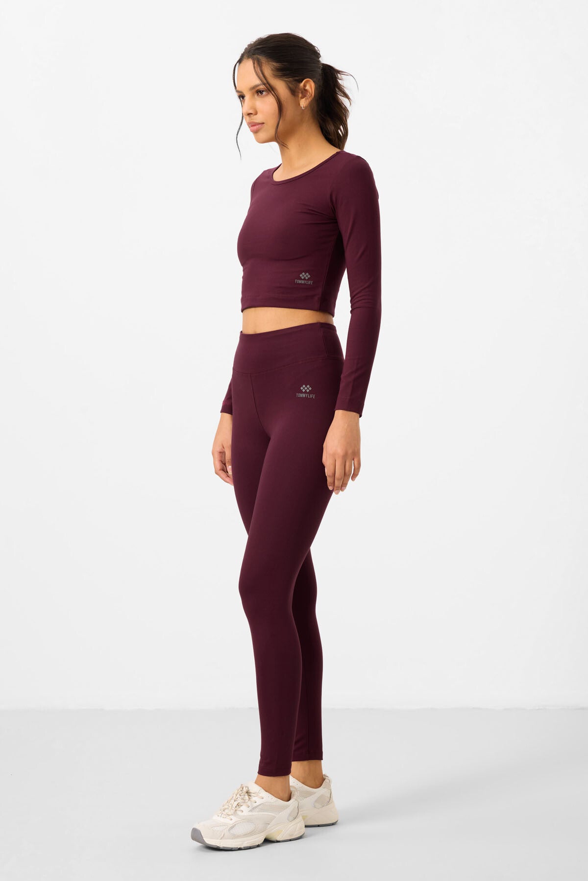 Image of Bordo Yüksek Bel Uzun Kollu Slim Fit Crop Top Kadın Tayt Takım - 95286