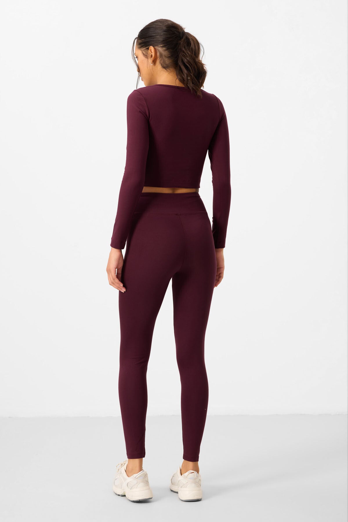 Image of Bordo Yüksek Bel Uzun Kollu Slim Fit Crop Top Kadın Tayt Takım - 95286