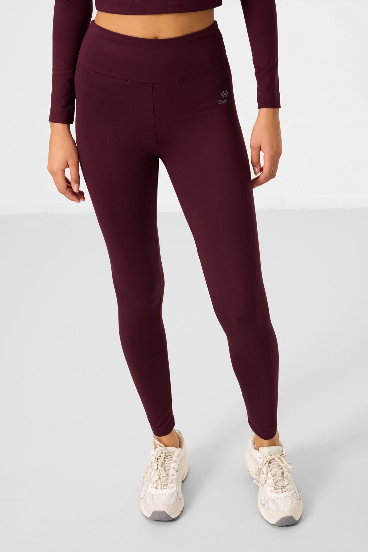 Image of Bordo Yüksek Bel Uzun Kollu Slim Fit Crop Top Kadın Tayt Takım - 95286