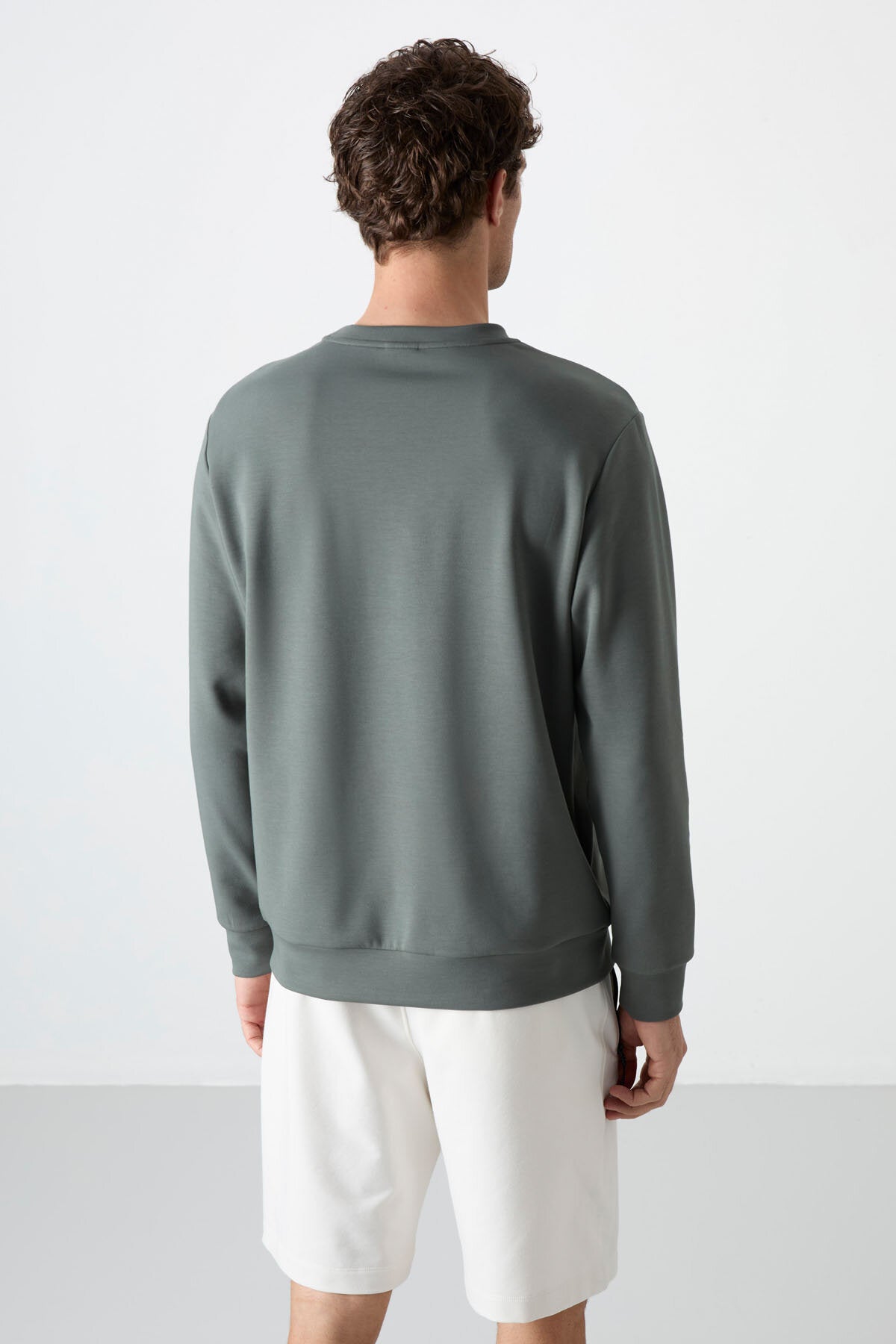 Image of Çağla Basic O Yaka Rahat Form Erkek Sweatshirt - 88053