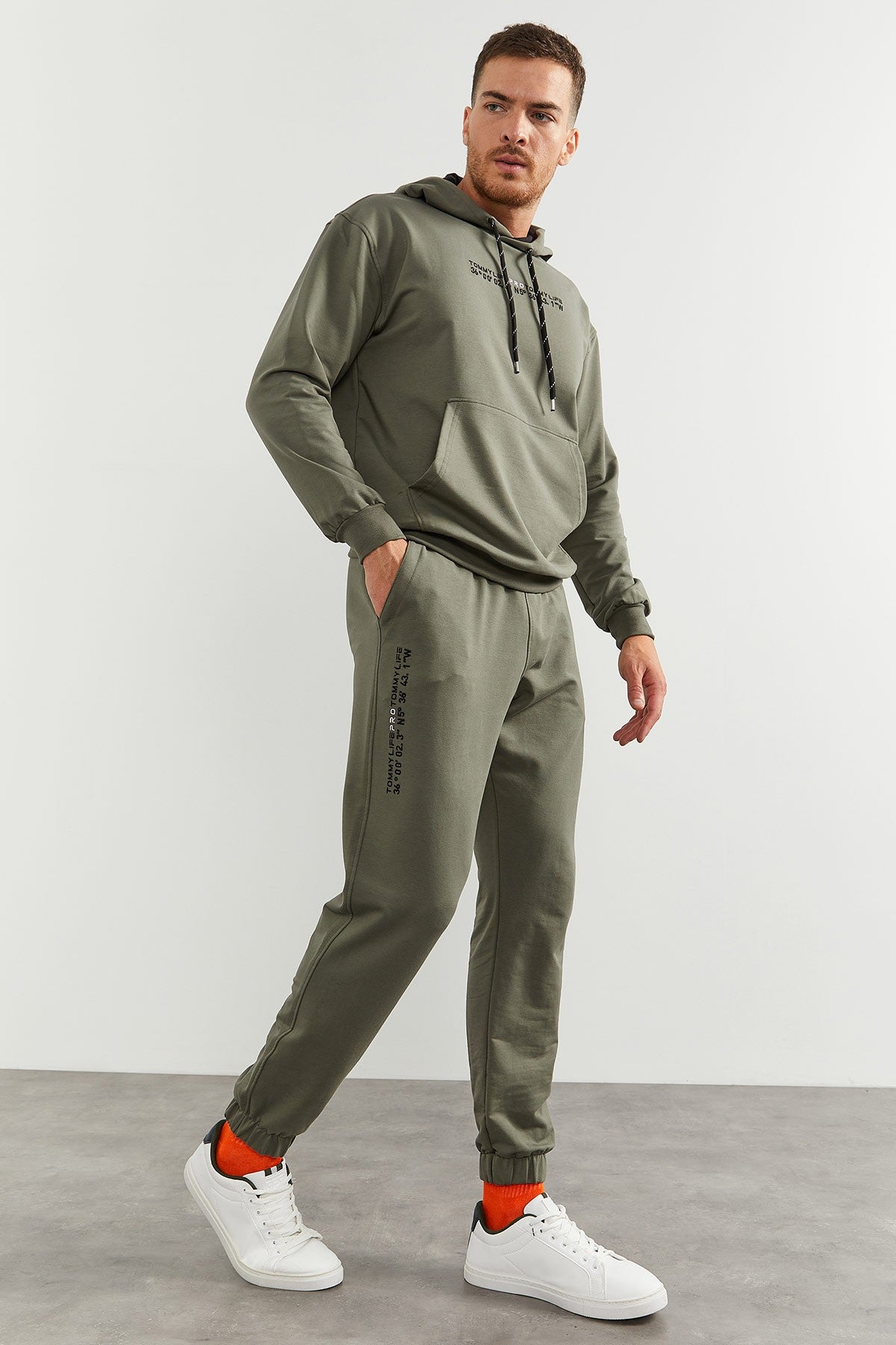 Image of Çağla Kapüşonlu Kanguru Cep Lastik Paça Erkek Oversize Eşofman Takımı - 85117