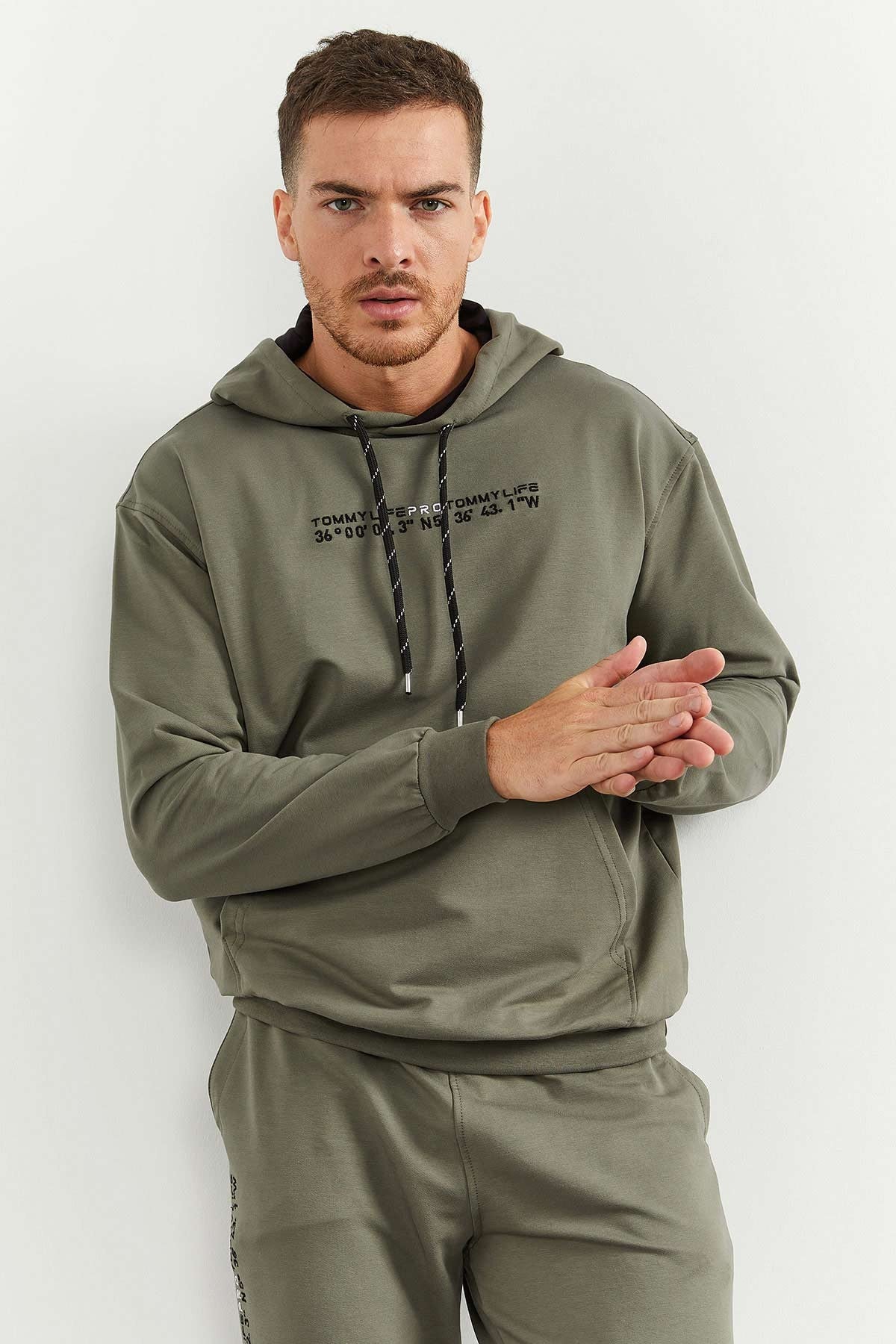 Image of Çağla Kapüşonlu Kanguru Cep Lastik Paça Erkek Oversize Eşofman Takımı - 85117