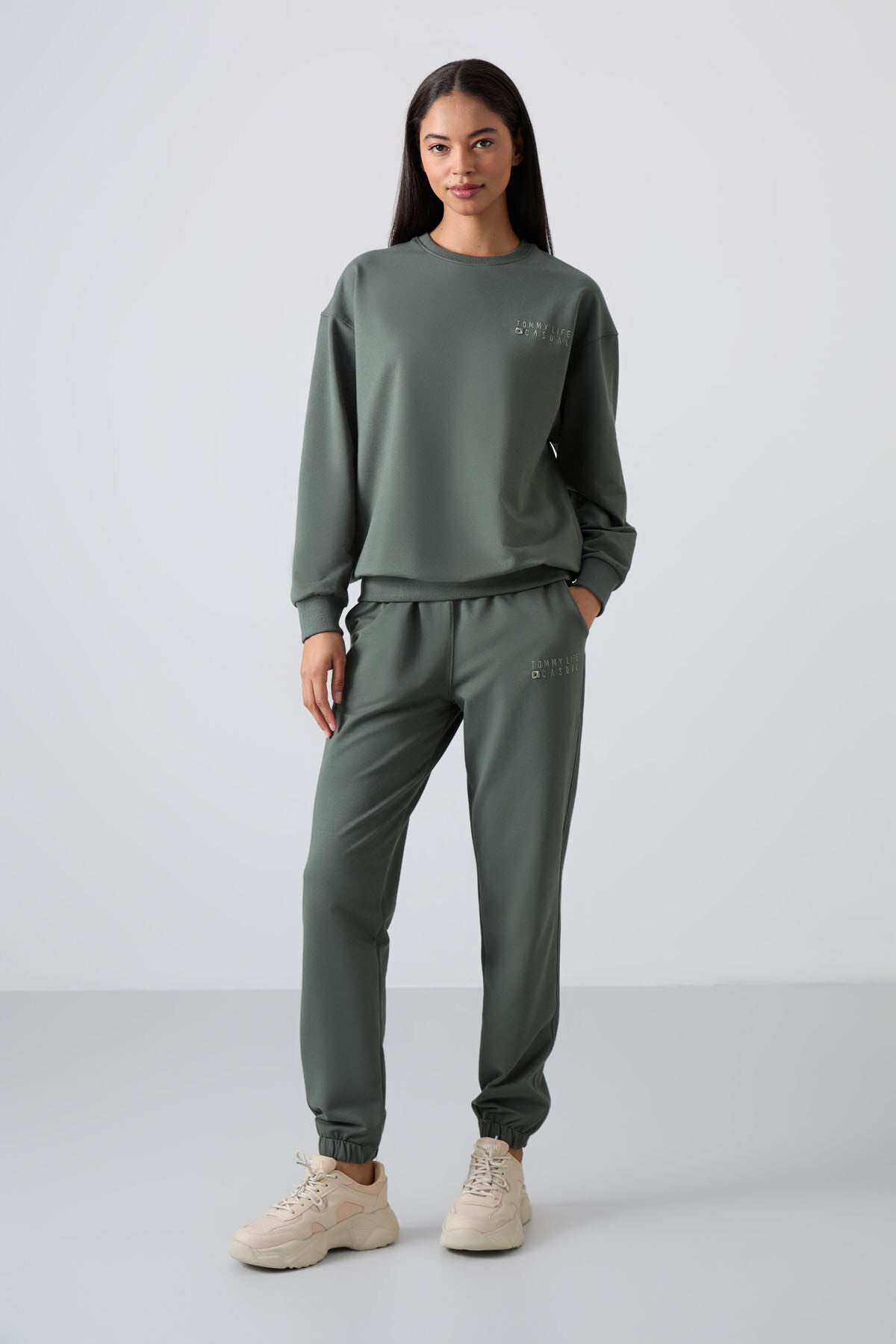 Image of Çağla Basic Pamuklu O Yaka Oversize Lastik Paça Kadın Eşofman Takım - 95287