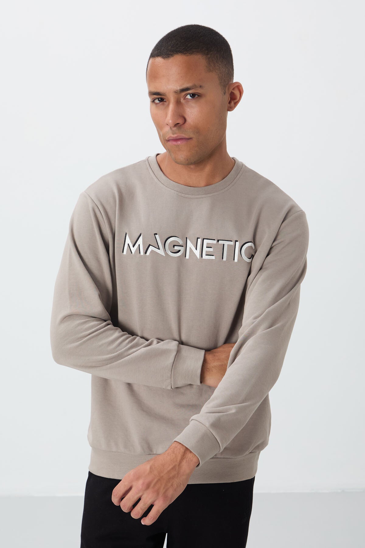 Image of Camel Yazı Nakışlı O Yaka Rahat Form İçi Polarlı Erkek Sweatshirt - 88020
