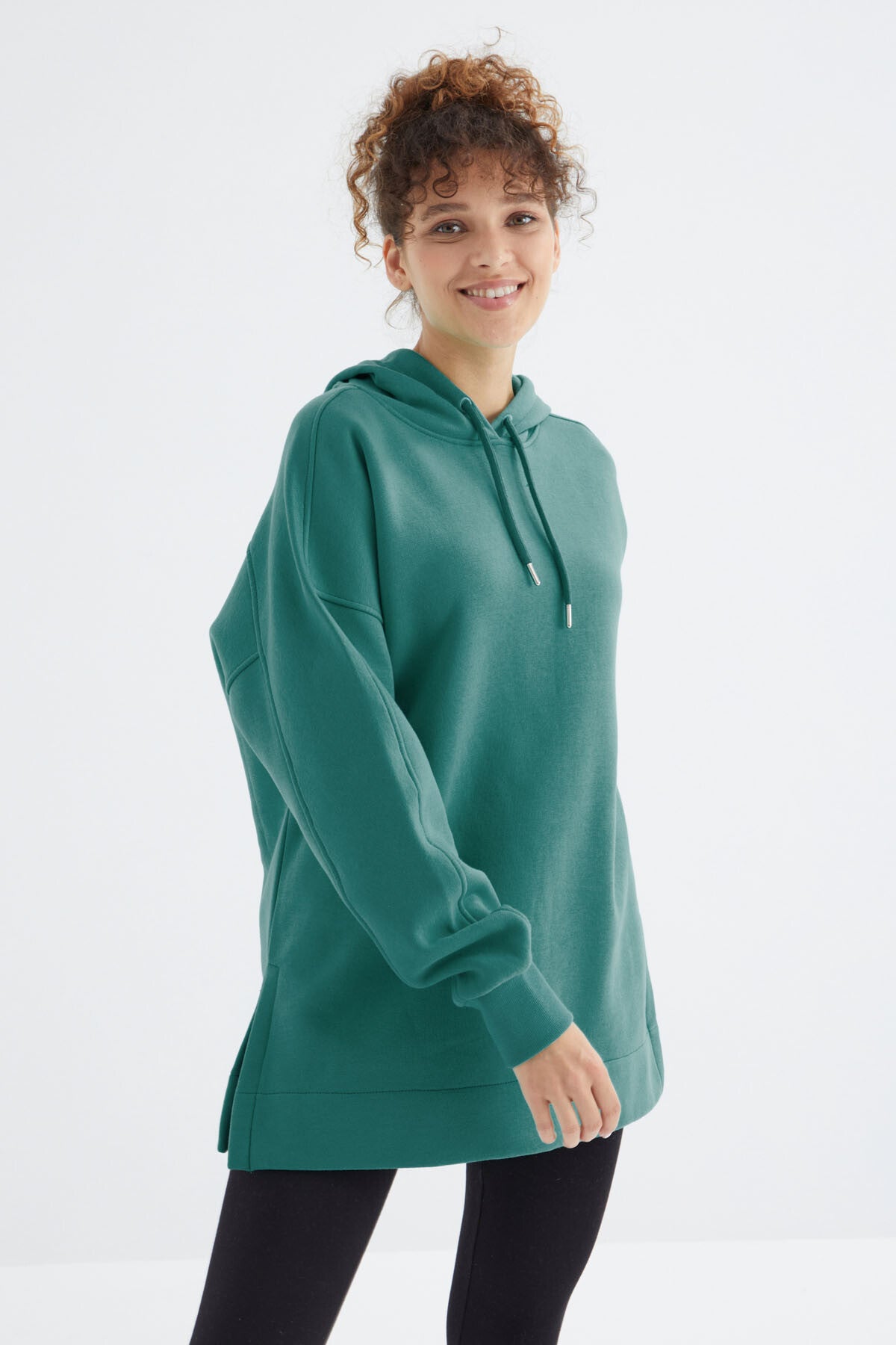 Image of Deniz Yeşili Reglan Kol Basic Kapüşonlu Oversize Sweatshirt Tunik - 97242