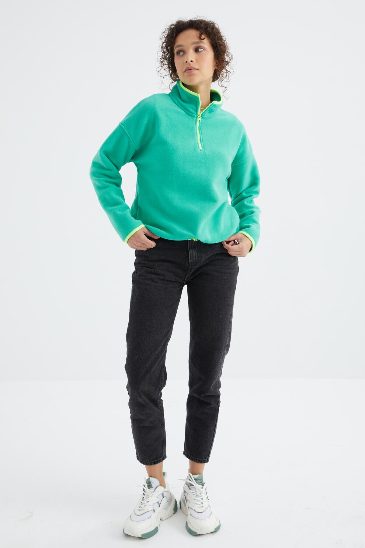 Image of Deniz Yeşili Yarım Fermuar Etek Ucu Büzgülü Dik Yaka Oversize Kadın Polar Sweatshirt - 97234