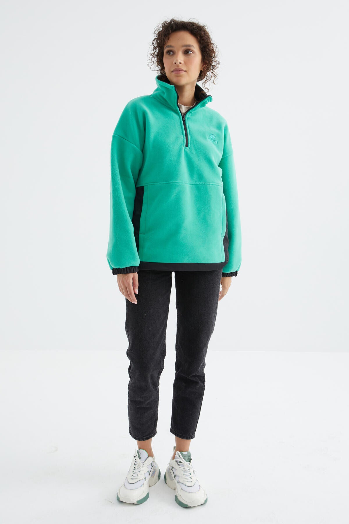 Image of Deniz Yeşili Yarım Fermuar Etek Ucu Büzgülü Dik Yaka  Oversize Kadın Polar Sweatshirt - 97236