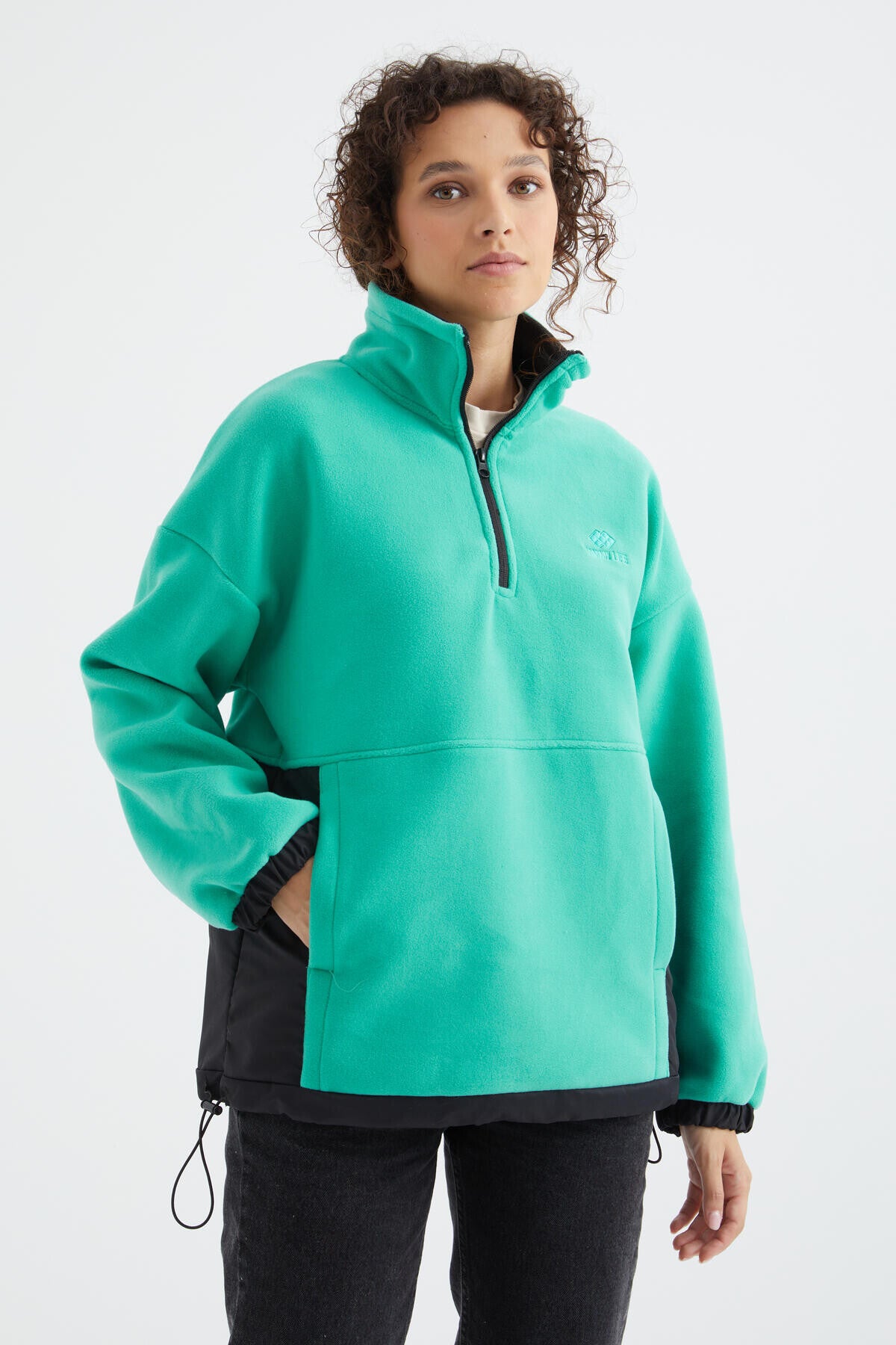 Image of Deniz Yeşili Yarım Fermuar Etek Ucu Büzgülü Dik Yaka  Oversize Kadın Polar Sweatshirt - 97236