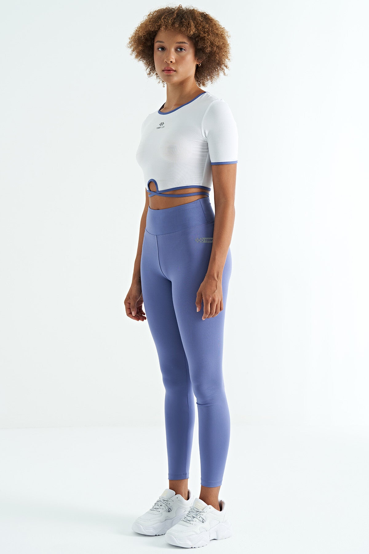 Image of Eflatun Logo Baskı Detaylı Yüksek Bel Dalgıç Kumaş Slim Fit Kadın Tayt - 94627