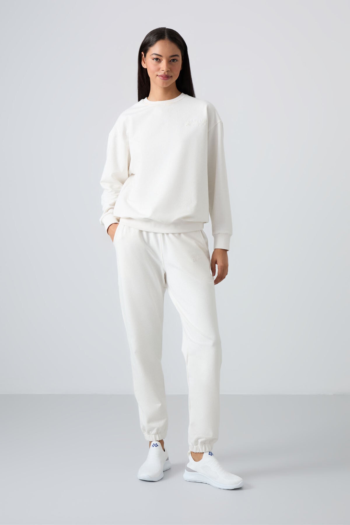 Image of Ekru Basic Pamuklu O Yaka Oversize Lastik Paça Kadın Eşofman Takım - 95287
