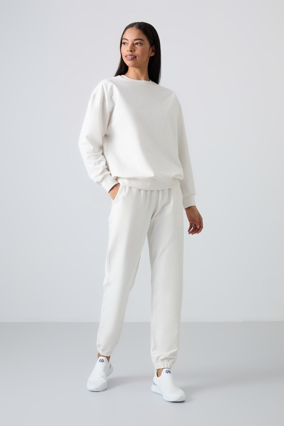 Image of Ekru Basic Pamuklu O Yaka Oversize Lastik Paça Kadın Eşofman Takım - 95287