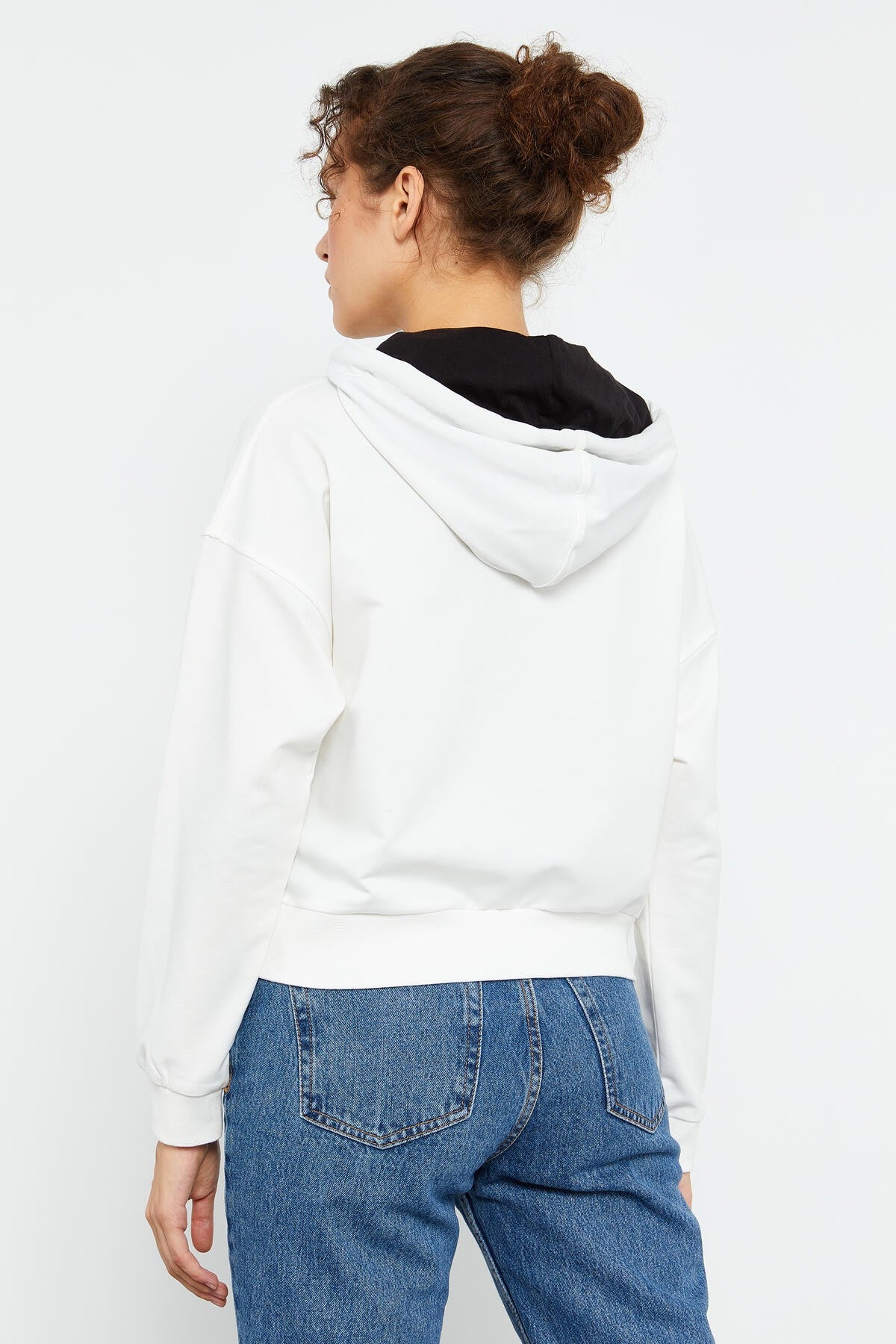 Image of Ekru Uzun Kol Rahat Form Kapüşonlu Kadın Sweatshirt - 97115
