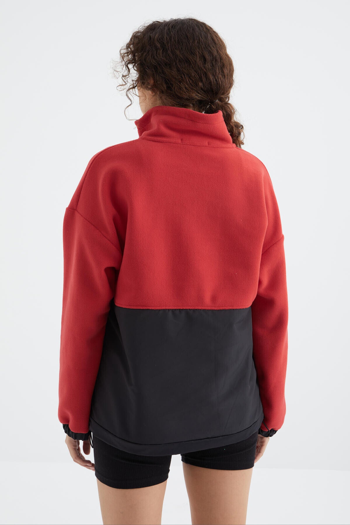 Image of Fiesta Yarım Fermuar Etek Ucu Büzgülü Dik Yaka  Oversize Kadın Polar Sweatshirt - 97236