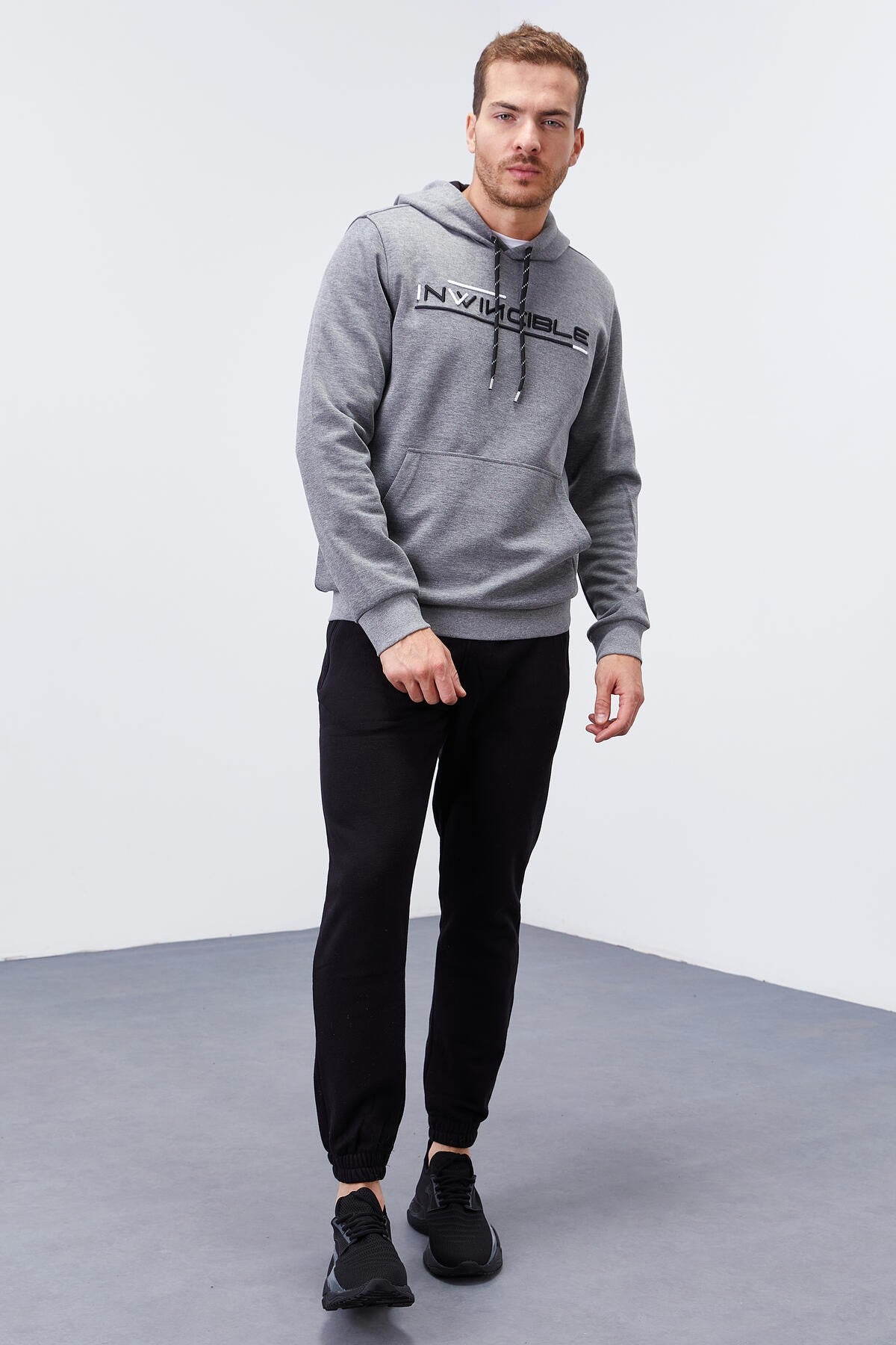 Image of Gri Melanj Kanguru Cep Standart Kalıp Kapüşonlu Erkek Sweatshirt - 87883