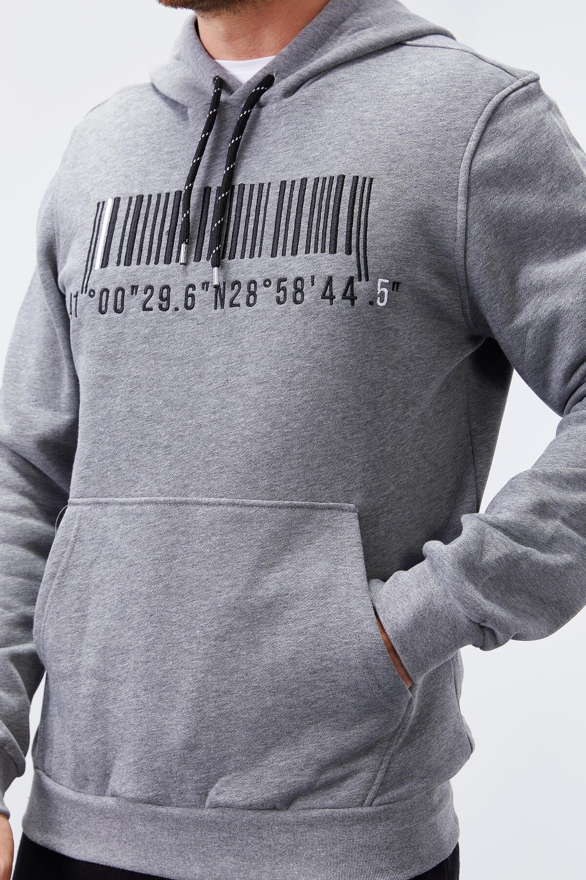 Image of Gri Melanj Nakışlı Kanguru Cep Standart Kalıp Kapüşonlu Erkek Sweatshirt - 87839