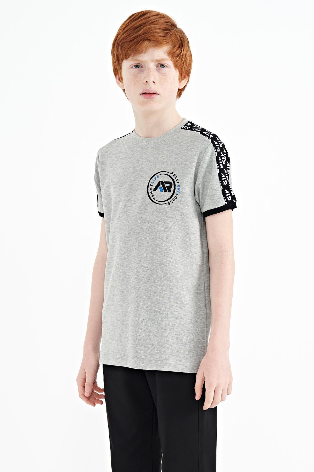 Image of Gri Melanj Omuz Baskı Detaylı Standart Kalıp O Yaka Erkek Çocuk T-Shirt - 11121