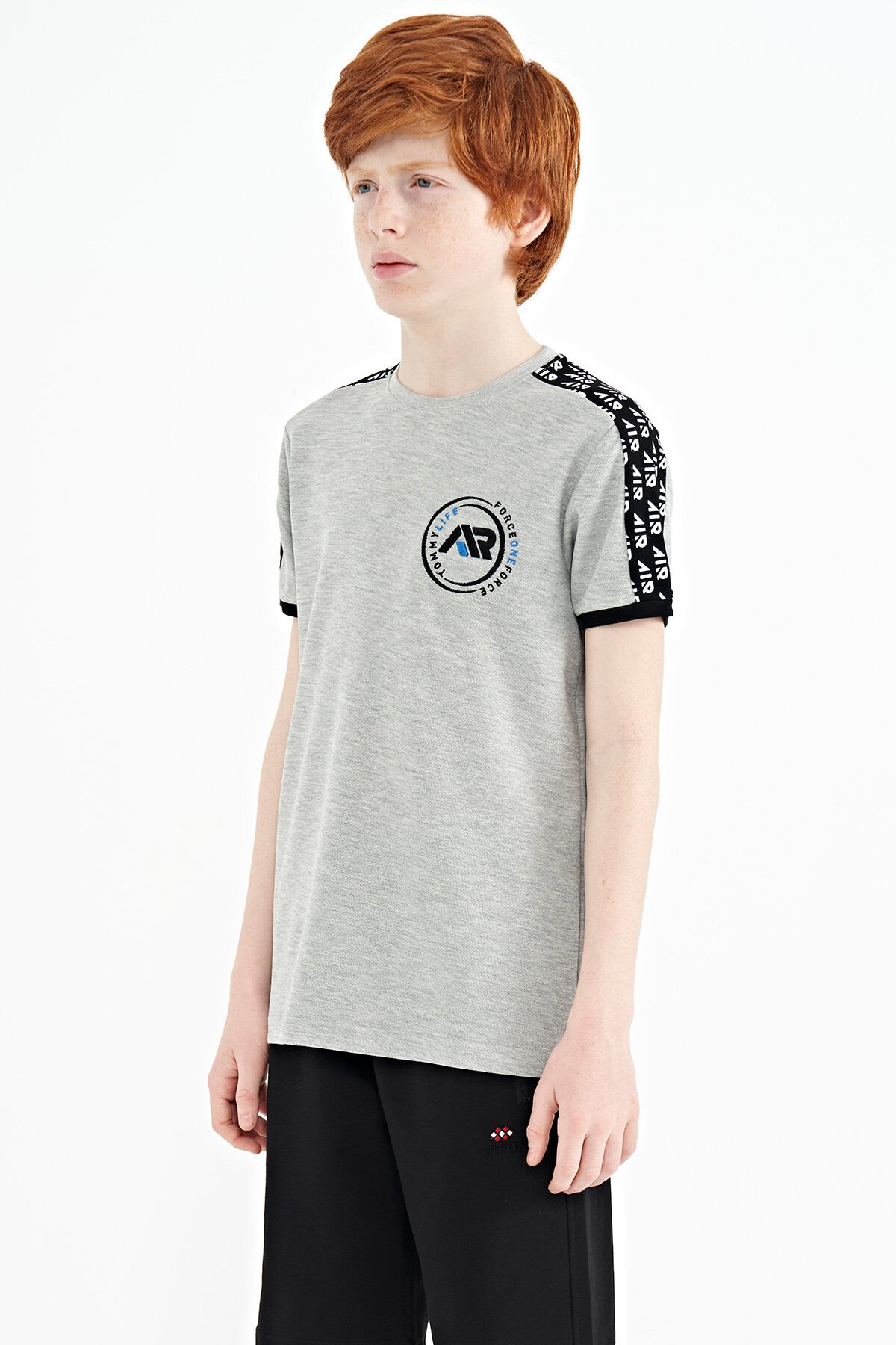 Image of Gri Melanj Omuz Baskı Detaylı Standart Kalıp O Yaka Erkek Çocuk T-Shirt - 11121