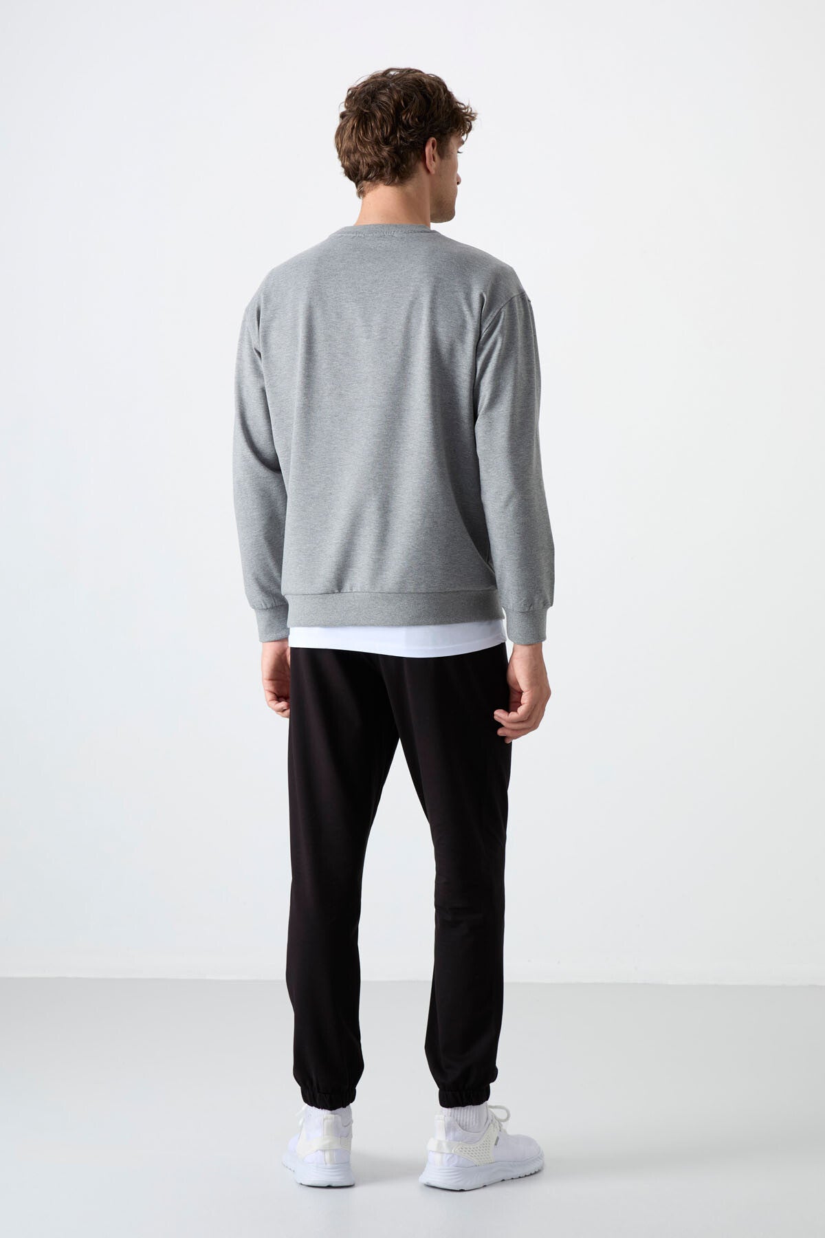 Image of Gri Melanj - Siyah Casual O Yaka Lastik Paça Pamuklu Erkek Oversize Eşofman Takımı - 85120