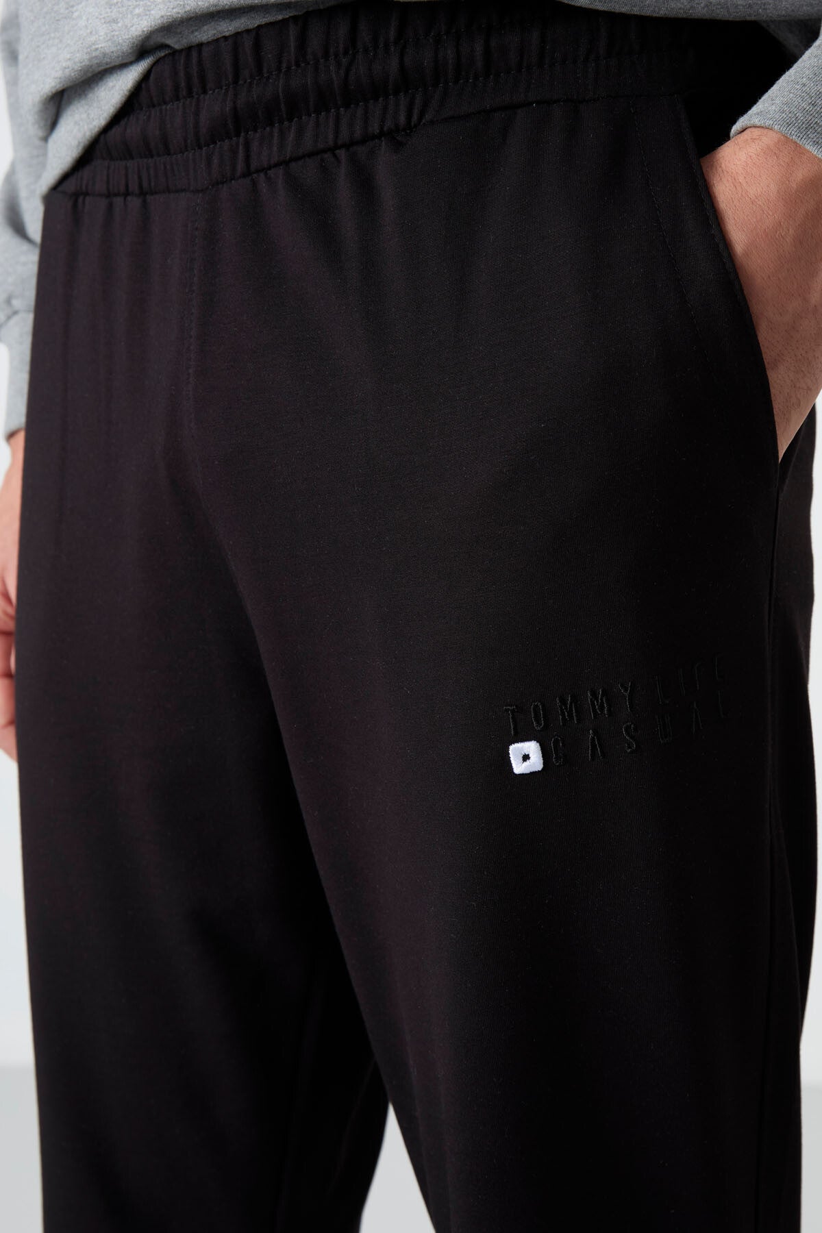 Image of Gri Melanj - Siyah Casual O Yaka Lastik Paça Pamuklu Erkek Oversize Eşofman Takımı - 85120