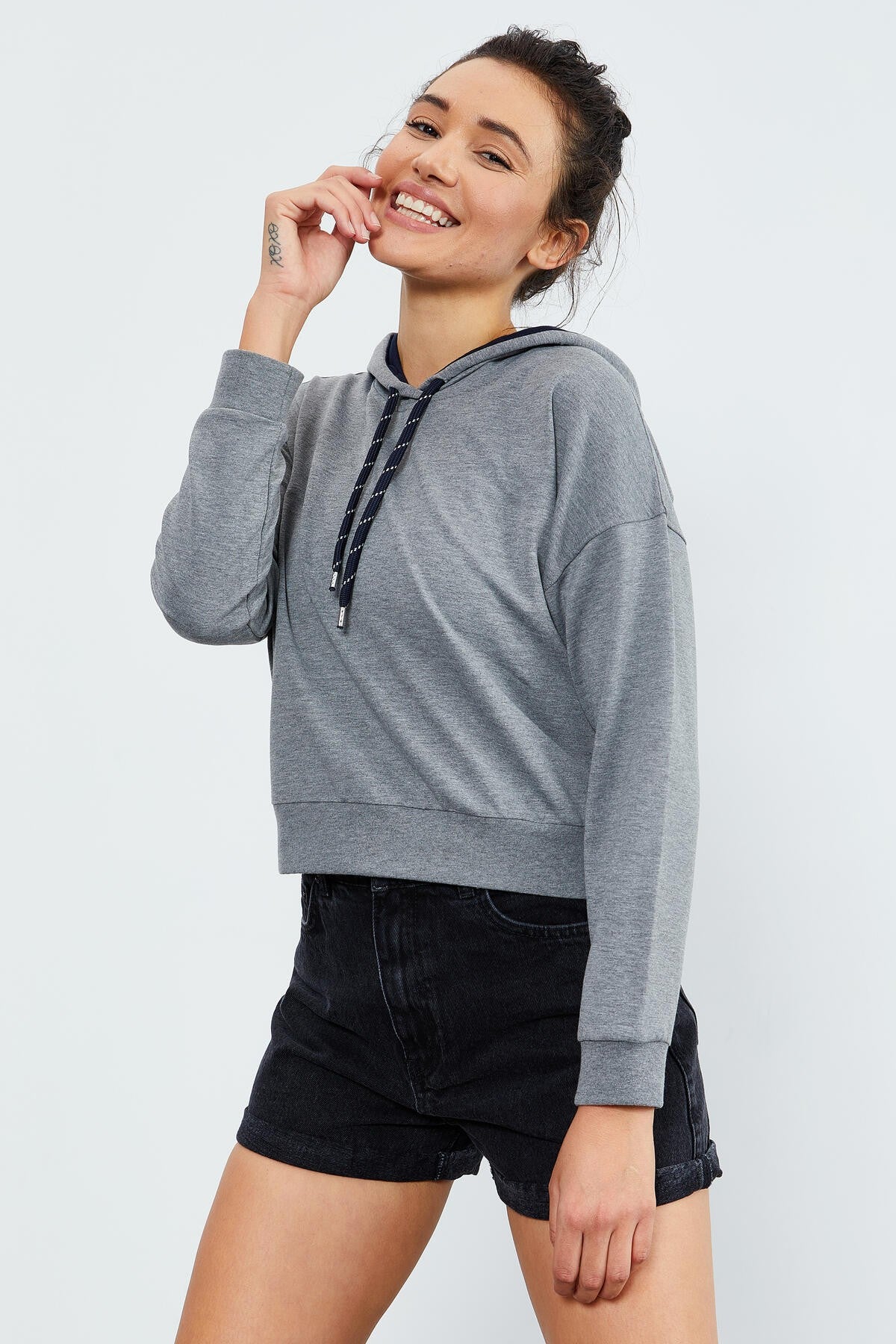 Image of Gri Melanj Uzun Kol Rahat Form Kapüşonlu Kadın Sweatshirt - 97115
