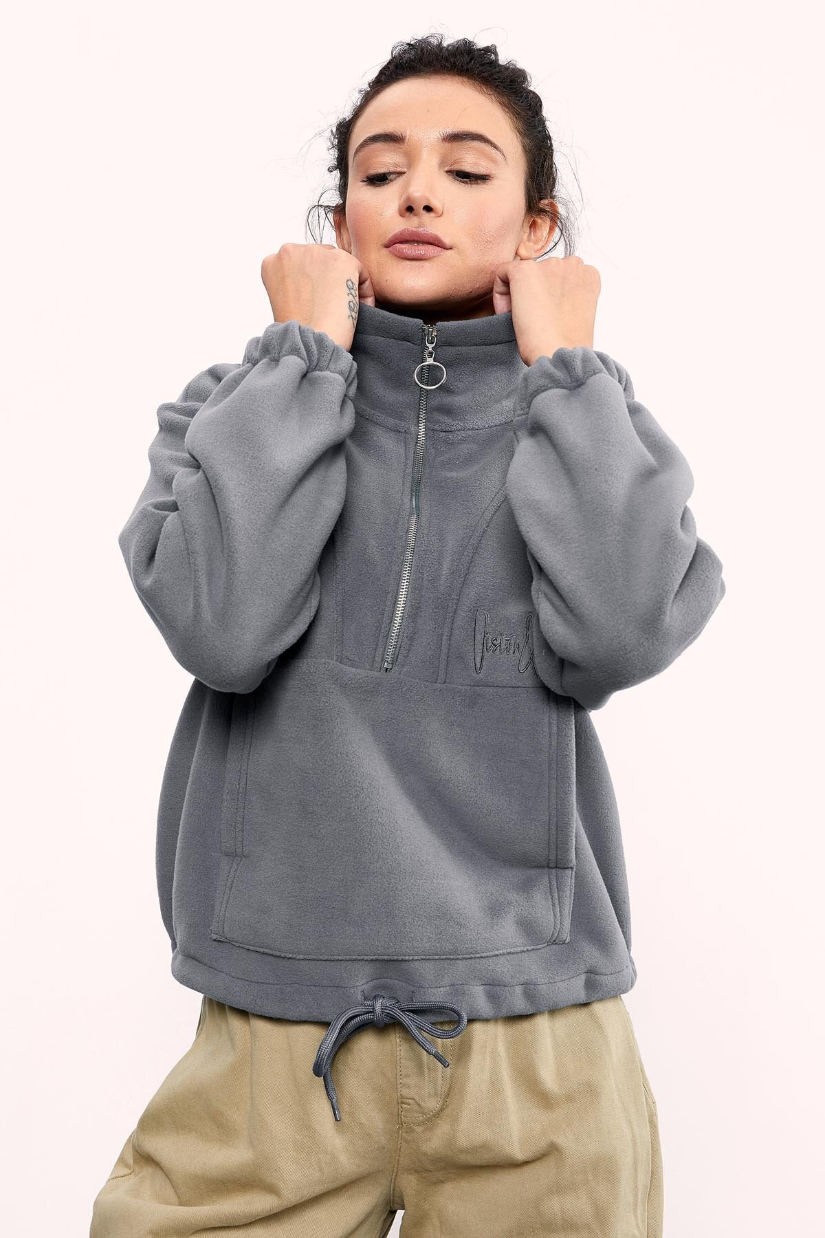 Image of Gri Melanj Yarım Fermuar Etek Ucu Büzgülü Kadın Polar Oversize Sweatshirt - 97171