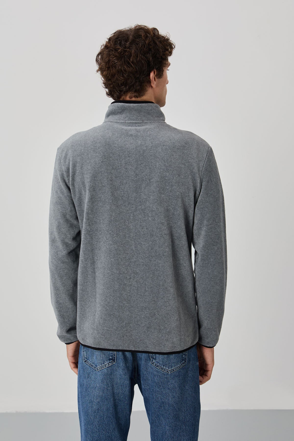 Image of Gri Melanj Yazı Nakışlı Dik Yaka Fermuarlı Standart Kalıp Erkek Sweatshirt Polar - 87992