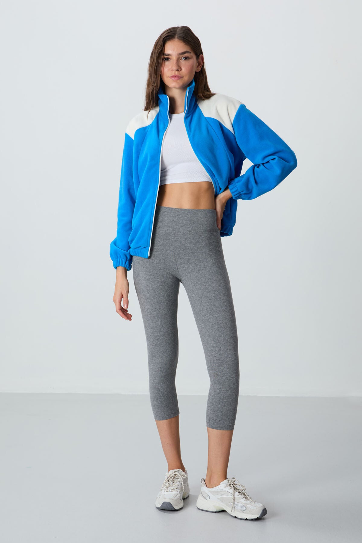 Image of Gri Melanj Yüksek Bel Slim Fit Dar Paça Kadın Kapri Tayt - 93097