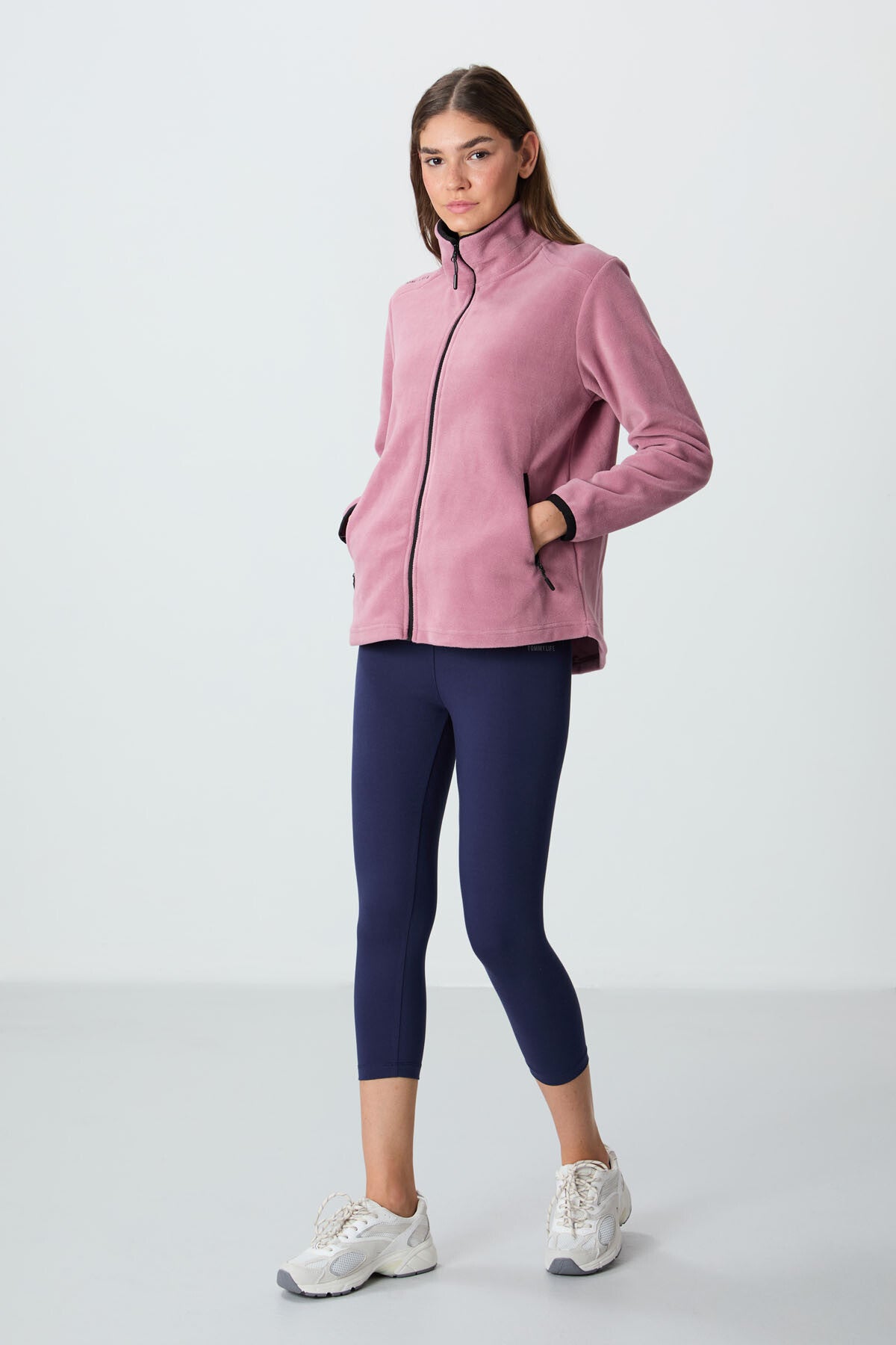 Image of Hanorac de damă din fleece, roz, cu guler înalt și fermoar, croială relaxată - 97173