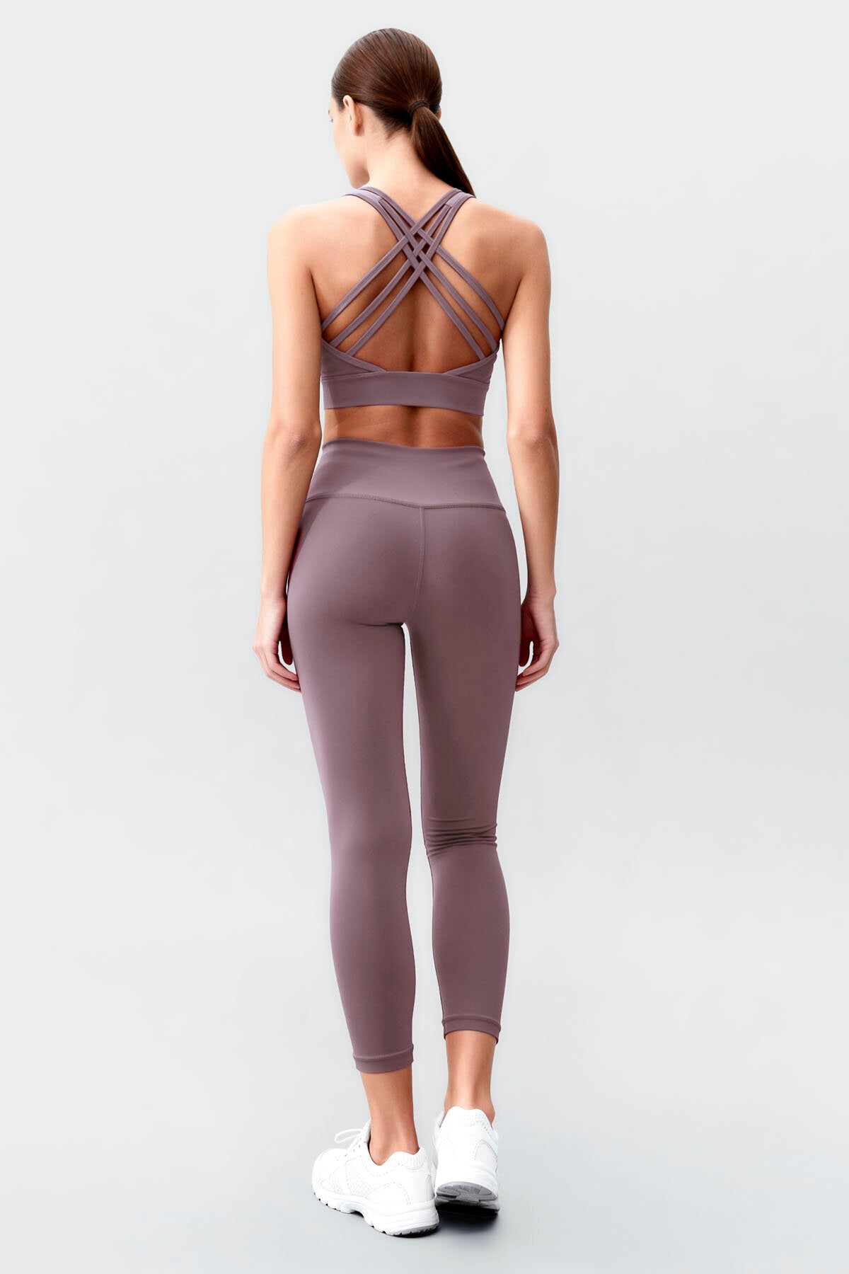 Image of Gül Kurusu Yüksek Bel Toparlayıcı Çapraz Sırt Detaylı Slim Fit Kadın Tayt Takım - 95283