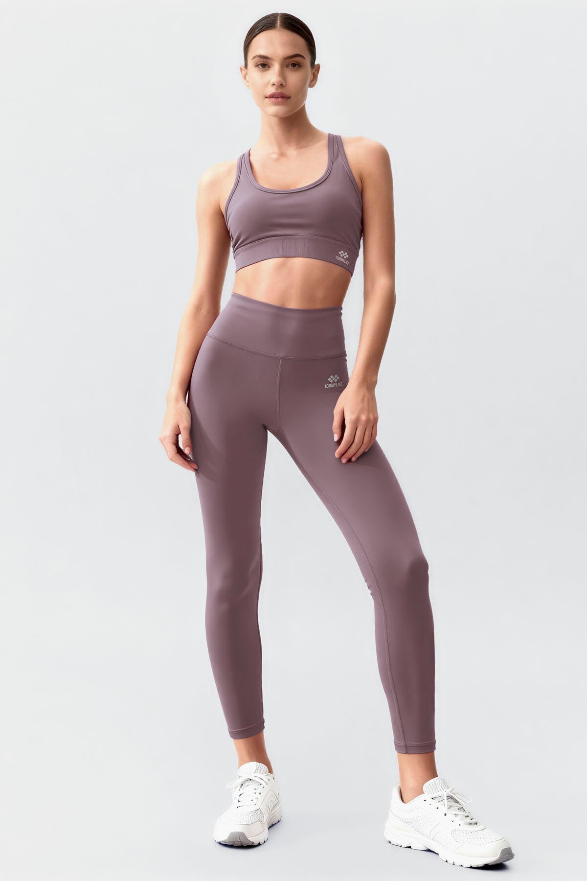 Image of Gül Kurusu Yüksek Bel Toparlayıcı Çapraz Sırt Detaylı Slim Fit Kadın Tayt Takım - 95283
