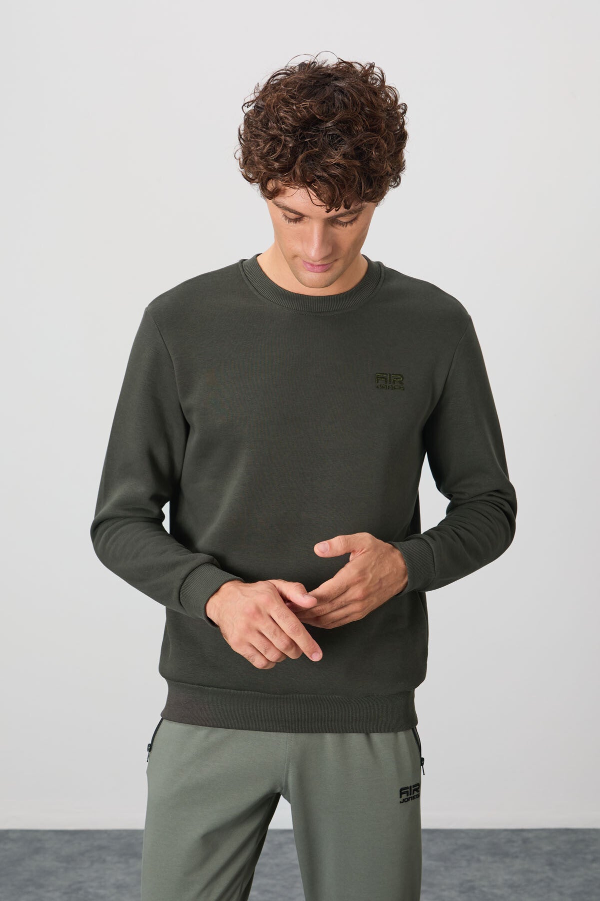 Image of Omar Haki Şardonlu Erkek Sweatshirt - 88137