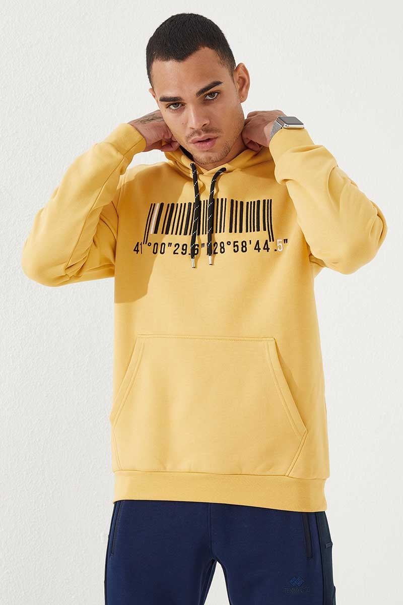 Image of Hardal Nakışlı Kanguru Cep Standart Kalıp Kapüşonlu Erkek Sweatshirt - 87839