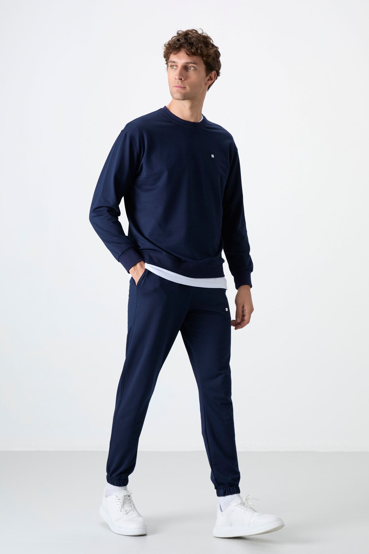Image of İndigo Casual O Yaka Lastik Paça Pamuklu Erkek Oversize Eşofman Takımı - 85120
