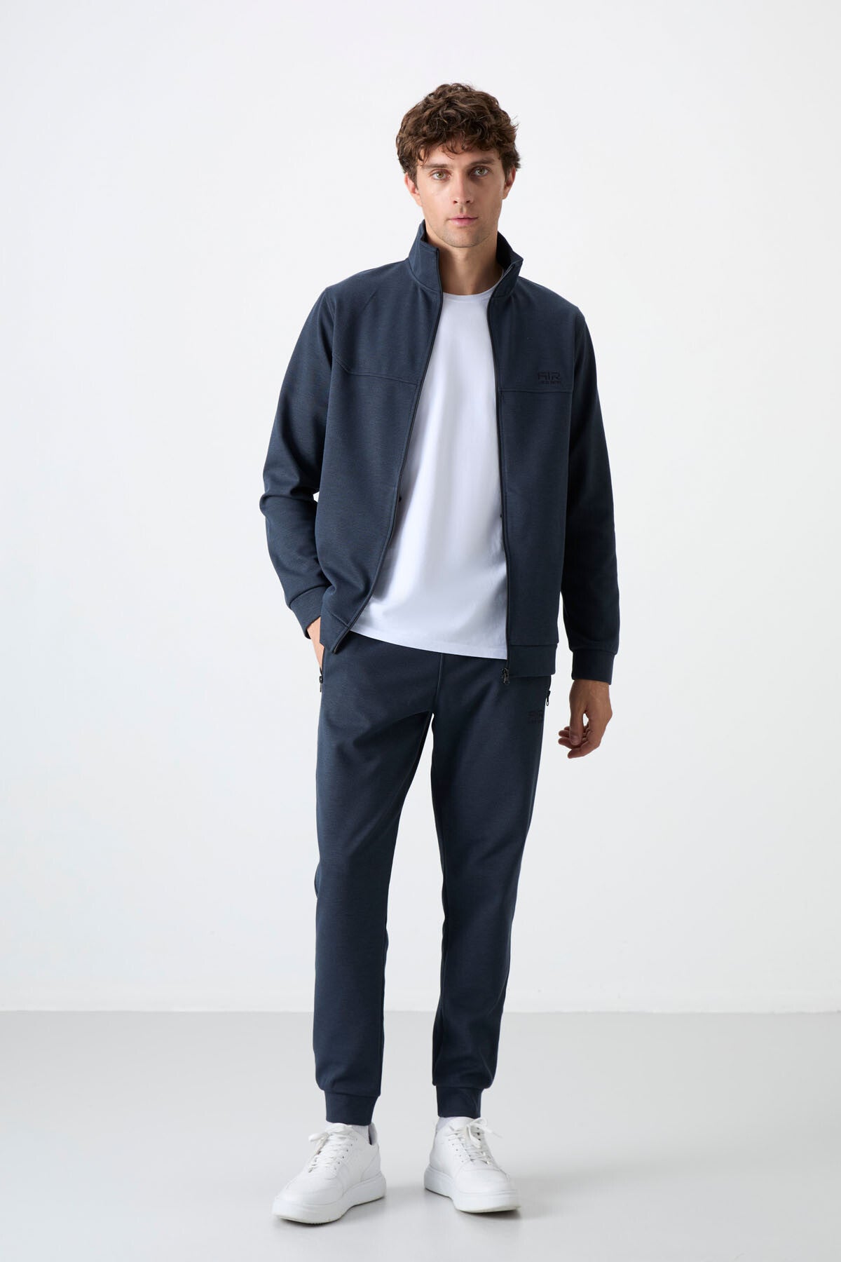 Image of Set trening Hugo Indigo Jogger pentru bărbați - 85198