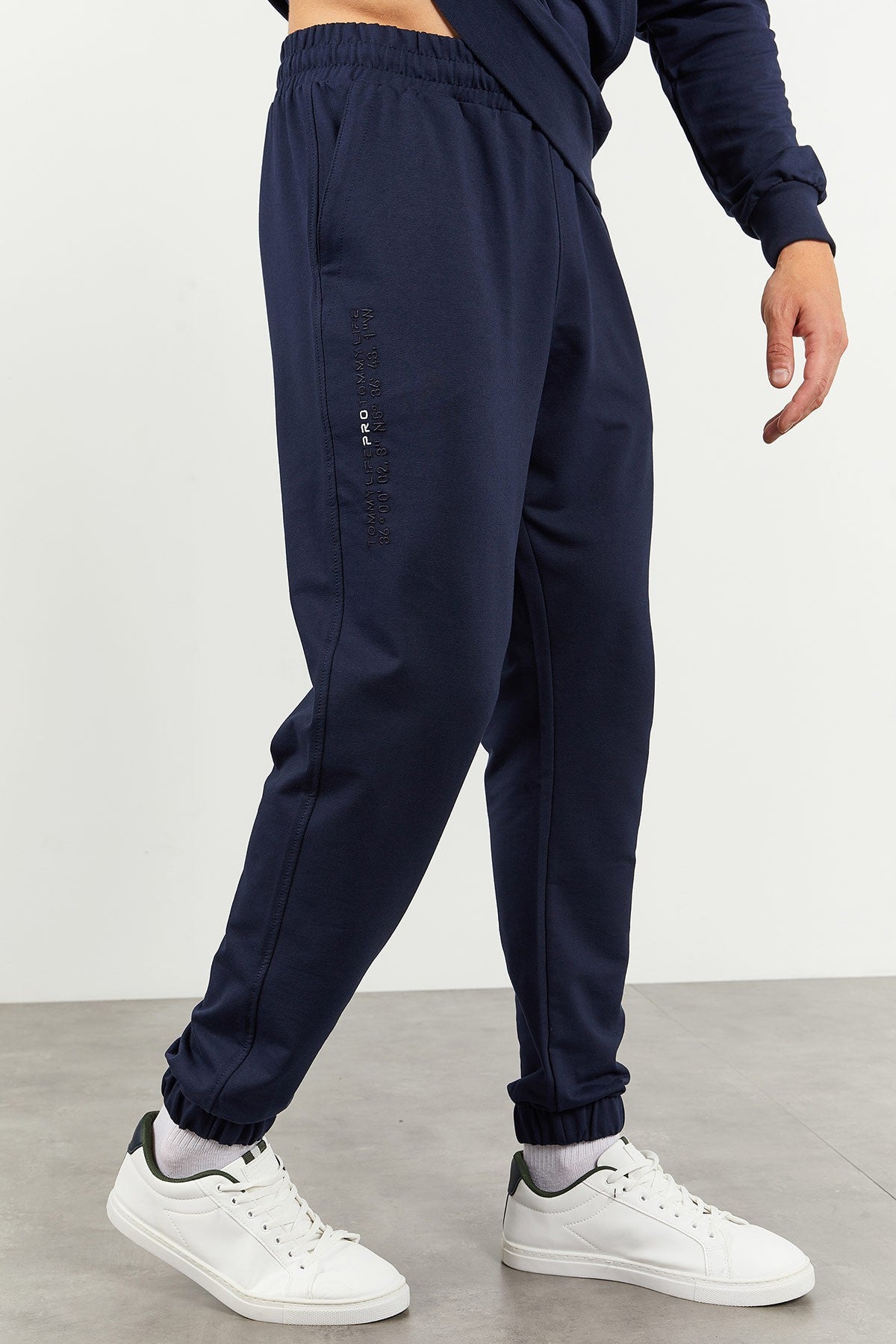 Image of İndigo Kapüşonlu Kanguru Cep Lastik Paça Erkek Oversize Eşofman Takımı - 85117