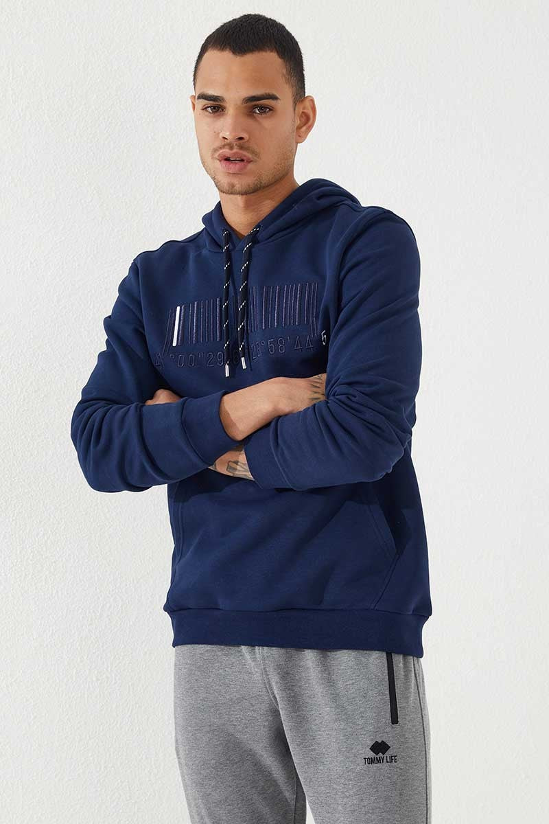 Image of İndigo Nakışlı Kanguru Cep Standart Kalıp Kapüşonlu Erkek Sweatshirt - 87839