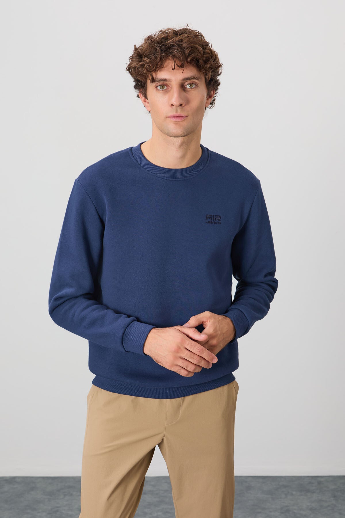Image of Omar İndigo Şardonlu Erkek Sweatshirt - 88137