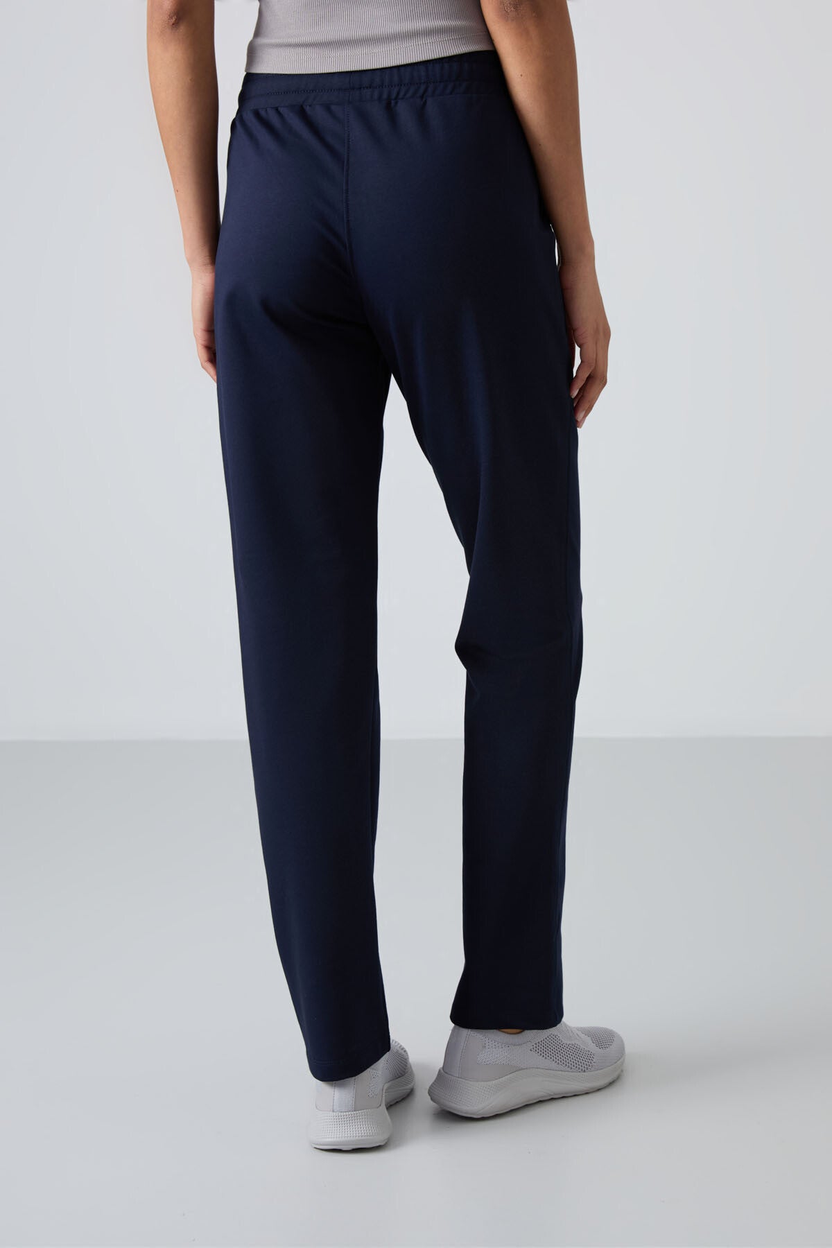 Image of Pantaloni de trening Indigo pentru femei, talie înaltă, cu buzunare, croială confortabilă, model clasic - 94584