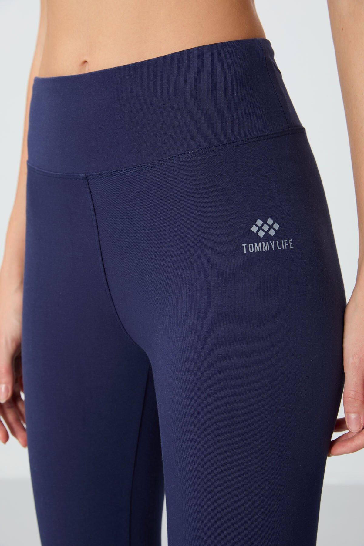 Image of İndigo Yüksek Bel Slim Fit Dar Paça Kadın Kapri Tayt - 93097