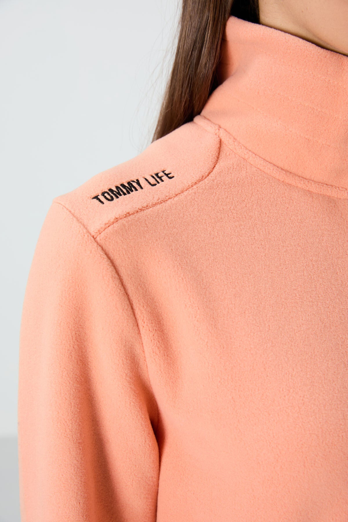 Image of Kavun İçi Dik Yaka Fermuarlı Rahat Form Kadın Polar Sweatshirt - 97173
