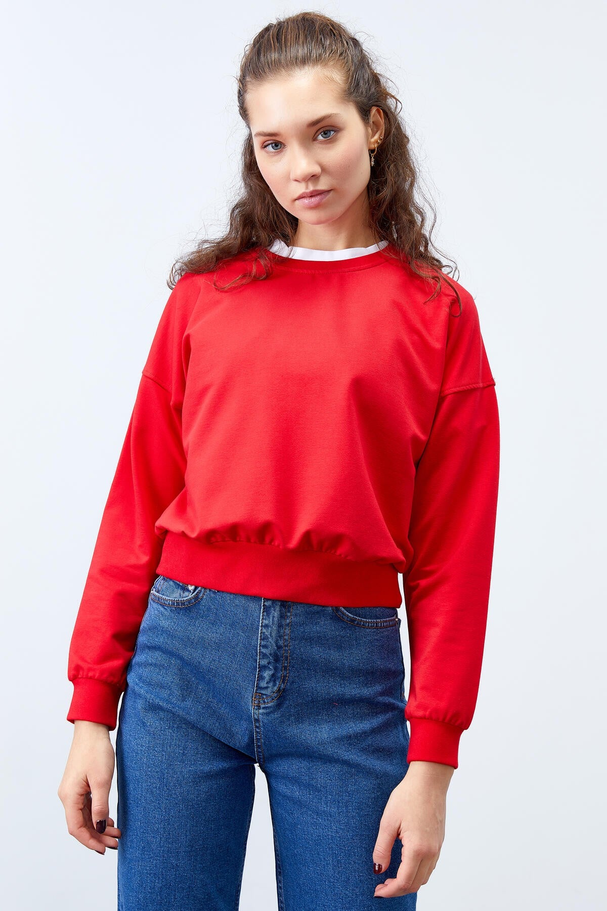 Image of Kırmızı Basic Rahat Form O Yaka Kadın Sweatshirt - 97114