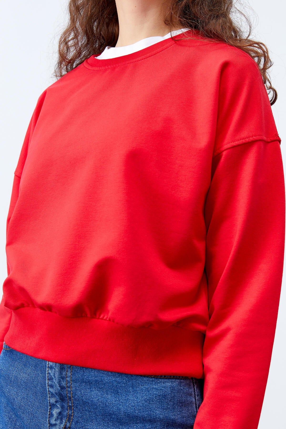 Image of Kırmızı Basic Rahat Form O Yaka Kadın Sweatshirt - 97114