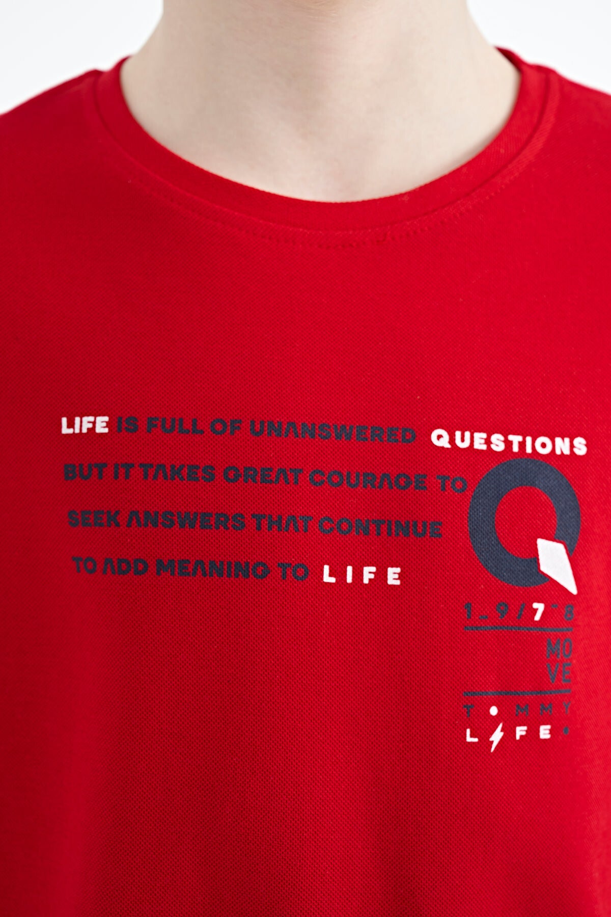 Image of Kırmızı Baskı Detaylı O Yaka Standart Kalıp Erkek Çocuk T-Shirt - 11145