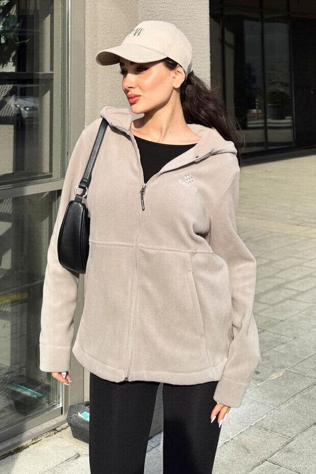 Image of Koyu Bej Kapüşonlu Fermuarlı Rahat Form Kadın Polar Sweatshirt - 97233
