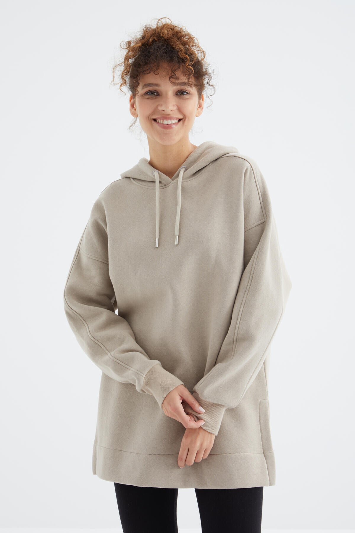 Image of Koyu Bej Reglan Kol Basic Kapüşonlu Oversize Sweatshirt Tunik - 97242